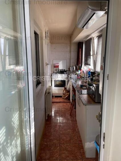 AP 1 camera transformat in 2 camere, Calarasilor, ETAJ 8 - 5