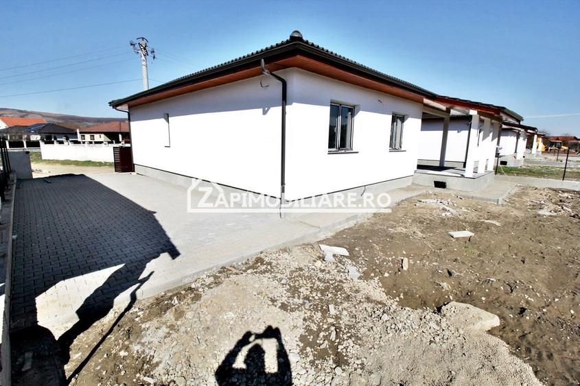 Casa 4 cam.2 băi,1 pivniță 1 dressing,500mp.teren,gard,pavaj - 4