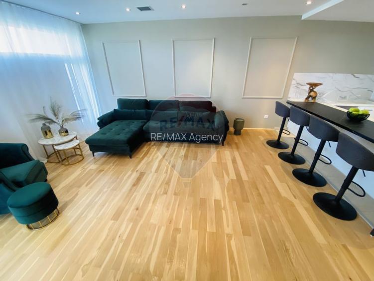 Vila Tunari 5 camere cu Garaj subteran - 2