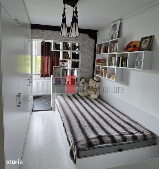 Vindem apartament cu 3 camere, Crângasi