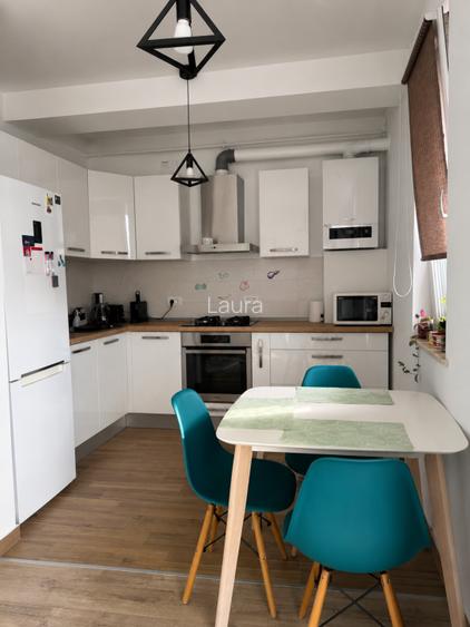 Apartament de 2 camere de inchiriat -- bloc nou, parcarea inclusă  - 4