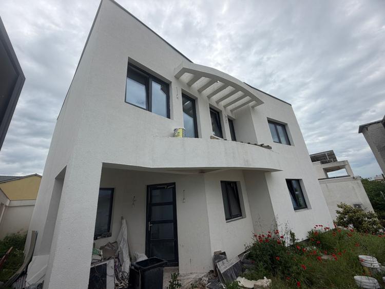 Casa P+1, 180 mp utili, teren 300 mp, zona Hanul Doctorului-scoala Gica Popescu