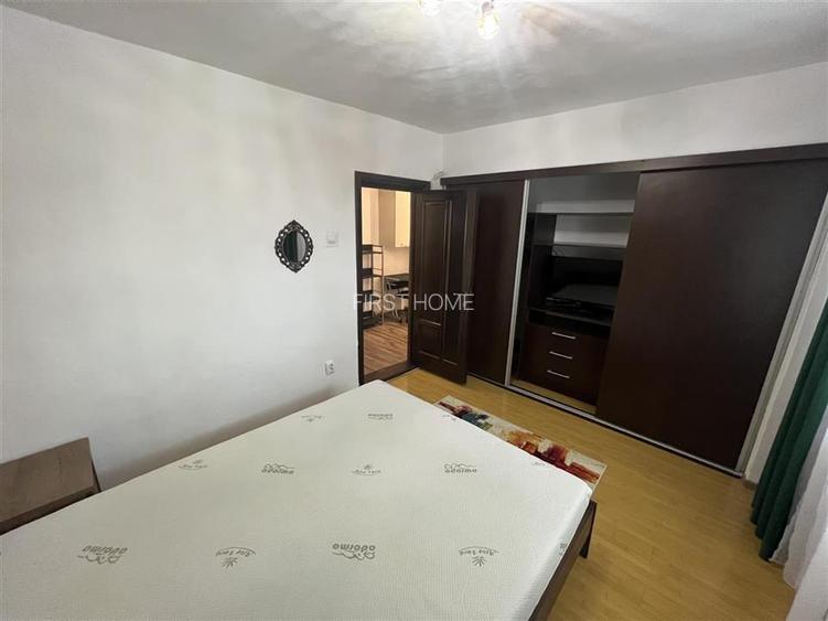 Ap 2 cam, renovat, et 4, zona ULTRACENTRALA - FINANTE - 3