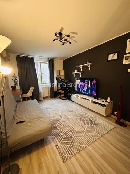 DIRECT PROPRIETAR! NU COLABOREZ CU AGENTIIApartament 2 camere, loc parcare inclu - 2