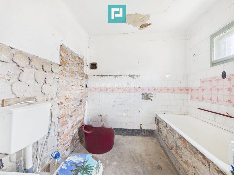 Casă cu teren de 1800 mp, în Buteni, Arad - 12