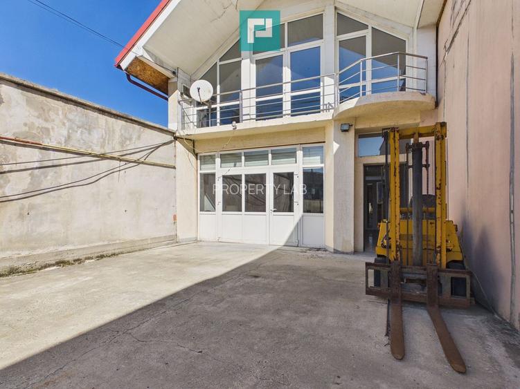 Spațiu comercial pe 2 nivele în Caransebeș - 2