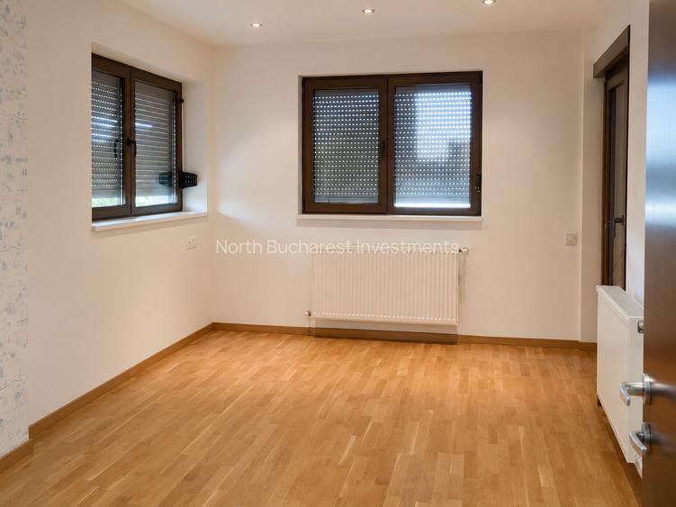 APARTAMENT 4 CAMERE - SISESTI - 5