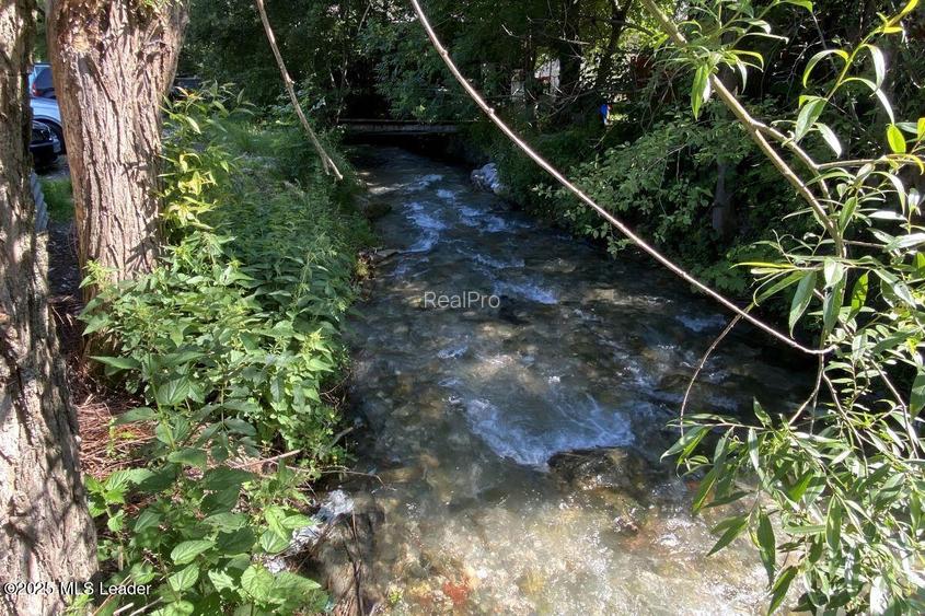 Bran - Casa pe strada Valea Portii. 223 mp, 4 dormitoare! - 36
