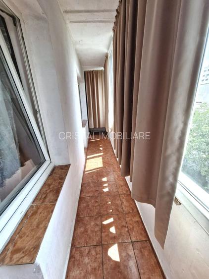 Vanzare Apartament 3 Camere Dristor- Vitan - 11