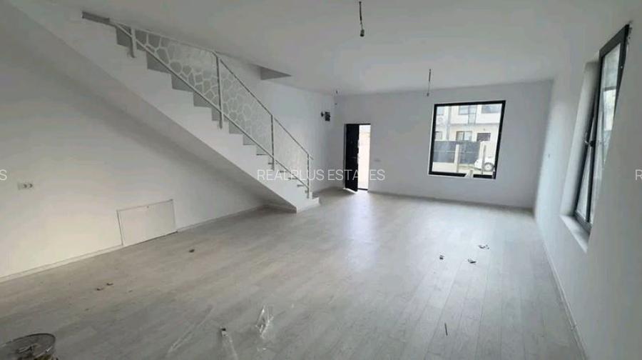 Casa Tip Duplex, 4 Camere , curte - Comuna Pantelimon/Selgros- Comision 0% - 4