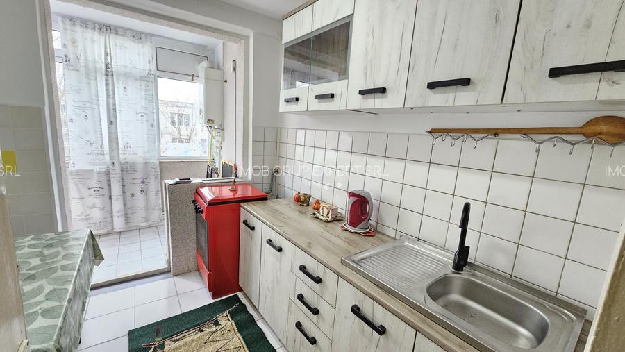 Apartament cu 2 camere, zona Tiglina 3, Liber - 6