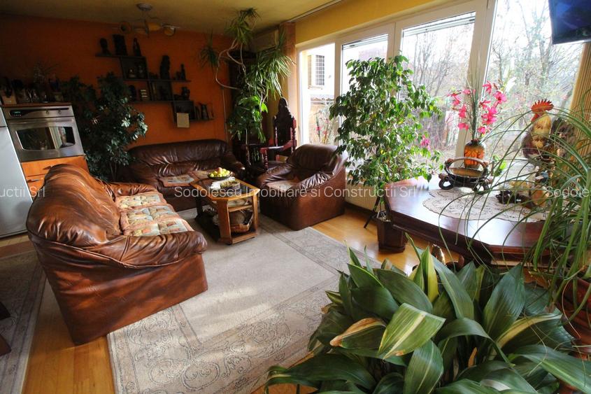 CASA CU MULTIPLE DESTINATII - 8