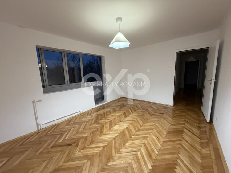 3 camere 68 mp 8 min metrou Titan bloc reabilitat centrala proprie parc 3 min - 5