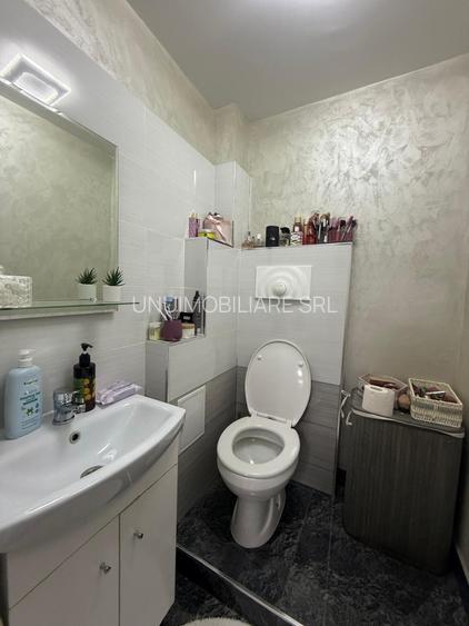 Apartament 3 camere complet renovat • Parter • Zona Comisia  Centrala - 11