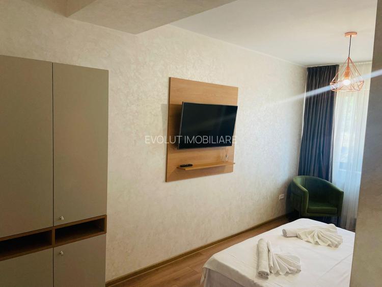 Statiunea Mamaia Central-apartament 4 camere deosebit  - 11