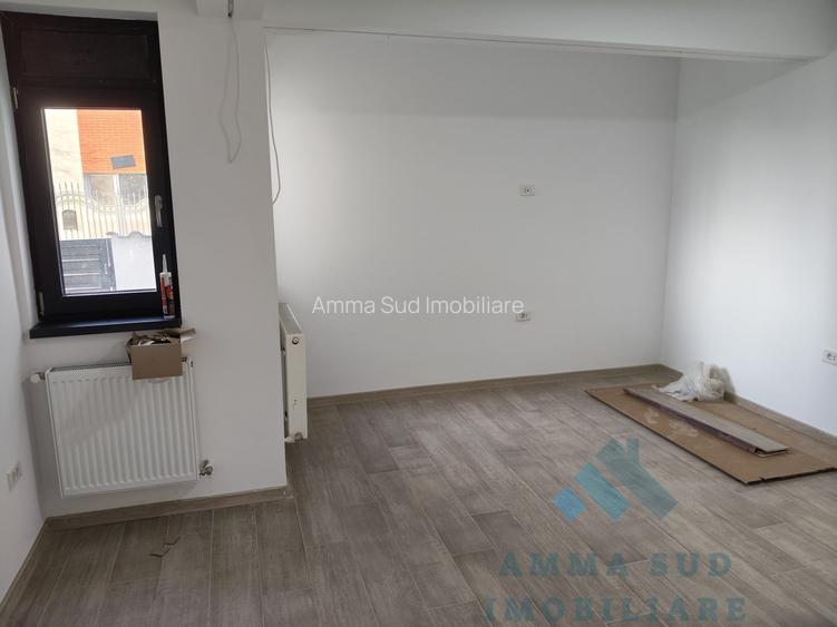 Imobil cu lift S + P + 1 + M - 360 mp utili - Metrou Aparătorii Pariei 500 m - 18