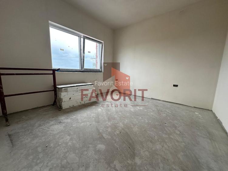 Triplex in Sacalaz |  Finisaje premium | 3 camere | Asfalt | 2 terase - 3