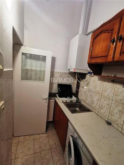 Inchiriem Garsoniera Mobilata, Decomandata, Racadau - 13