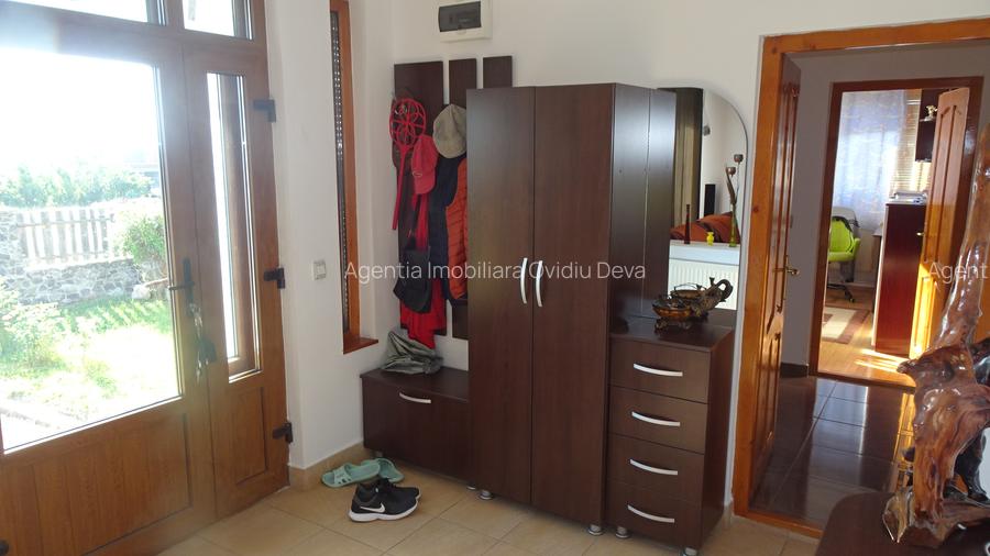 Vand casa în sistem P+M, are suprafața utilă 160 mp,finisată integral și echipat - 8