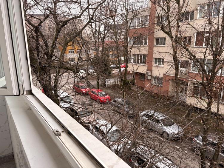 Apartament renovat 3 camere | Băneasa | 72,6 mp  - 14