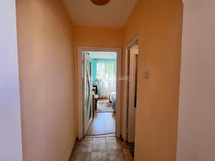 Far  apartament 3 camere decomandat etaj 1 loc parcare - 15