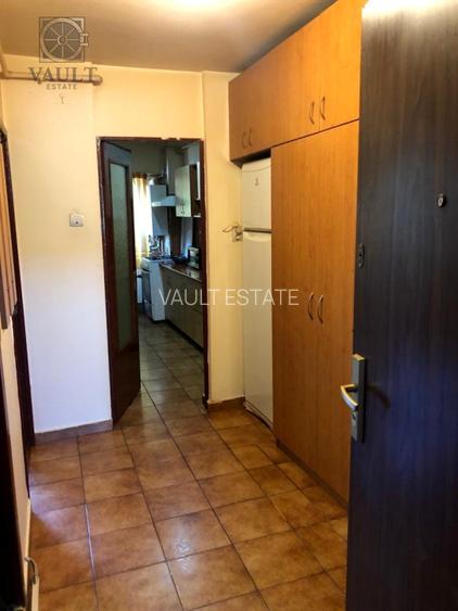 Garsoniera - centrala proprie - Trafic Greu - 6