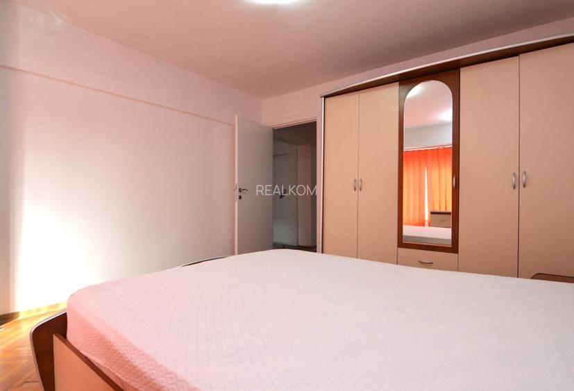 VANZARE APARTAMENT 4 CAMERE UNIRII – SFANTA VINERI - 16