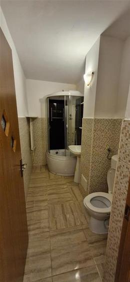 Ap 3 cam, etaj 2, str. Pictor Grigorescu, centrala termica