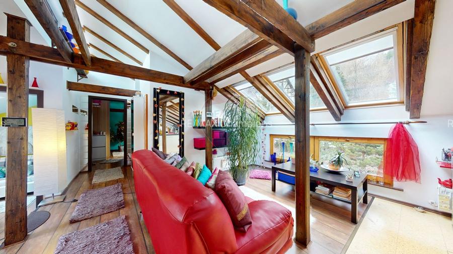 Pensiune de Vânzare Sinaia | Lângă Telecabină | Business activ 20 ani - 26