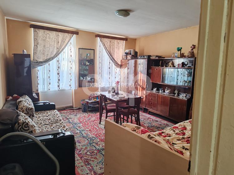 Casa individuala + curte - 2