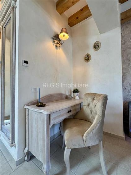 Casa de 4 camere , zona Tractorul - 18