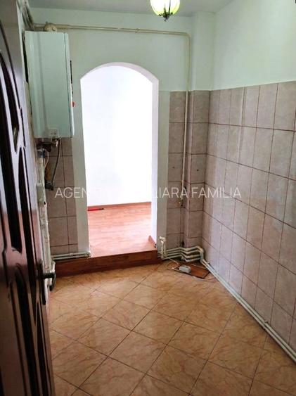 Apartament 4 camere semidecomandate, etaj 2 din 4  – Micro 39, Galați - 10