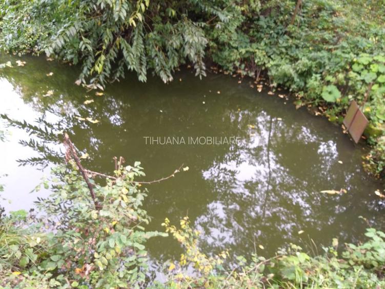 Teren de vanzare - Baicoi(Central) (intre case,gaze,curent,canalizare) - 4