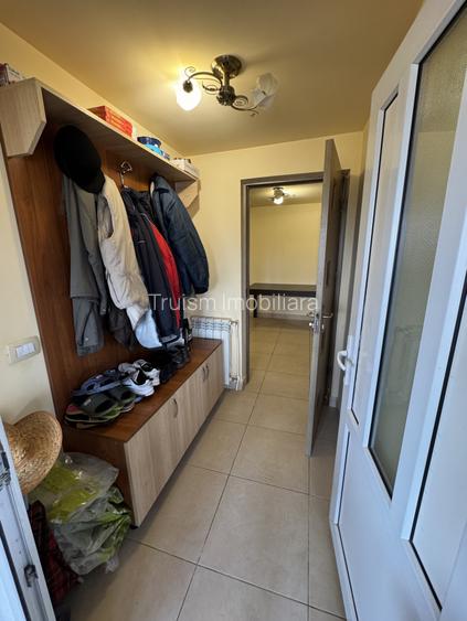 Casa in Sat Malamuc, Comuna Gherghita - 9