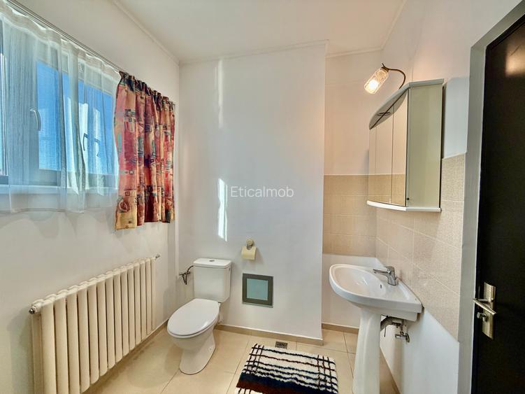 Închiriez apartament 2 camere – Micro 3, bloc nou, parcare privată - 13