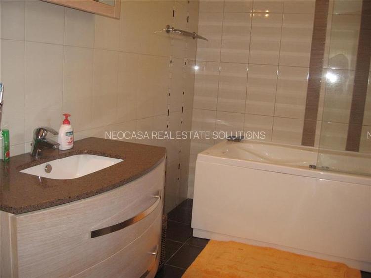 TEISANI - VILA SUPERBA LANGA PADURE, 2007, P+M, TEREN 550 MP! - 13