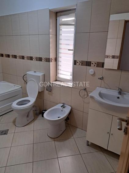 Închiriere casă de tip duplex cu 4 camere, Florești - 12
