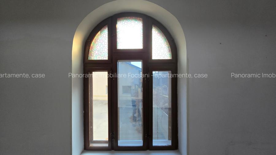 Cladire speciala de VANZARE  sau de INCHIRIAT  ultracentral Focsani - 30