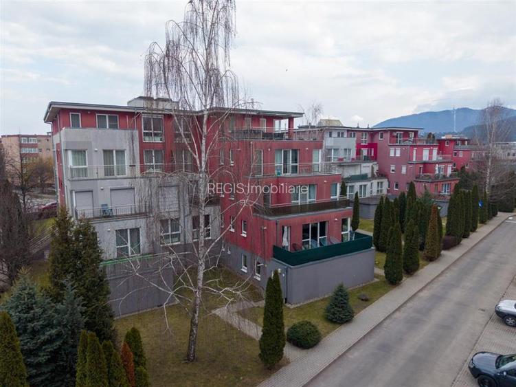 Apartament de 4 camere in zona Avantgarden I - 28