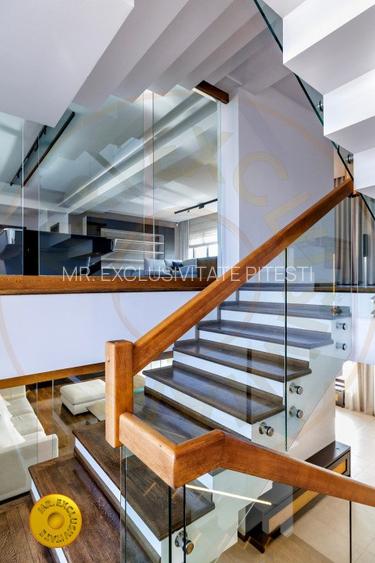 Casa cu jacuzzi, piscina incalzita si crama unde fiecare zi e o petrecere de lux - 4