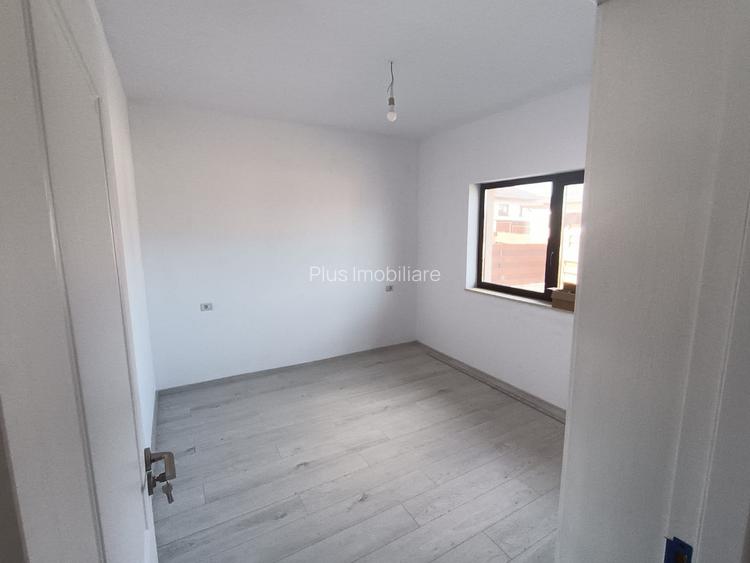 CASA SINGLE DEOSEBITA 4 CAMERE,VALEA LUPULUI ,IASI - 32