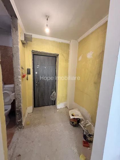 1 Decembrie - Garsoniera ideal investitie - 6