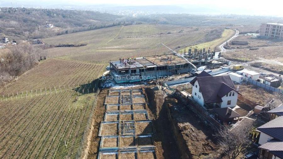 Apartament 2 camere 82 mp - Copou ansamblul Lojja - 2