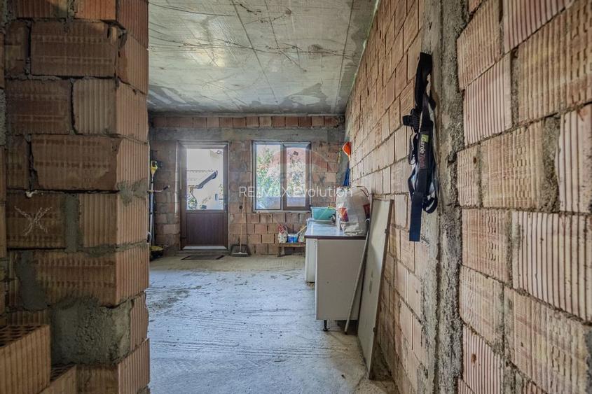 Casa moderna de vanzare | 300mp utili | Vulcan, Brasov| COMISION 0% - 52