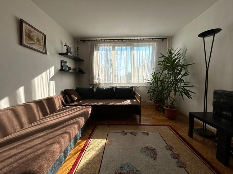 1 Decembrie 1918 3 Camere  Etaj 2 62 Mp 7 Min Metrou Bloc 1975 Reabilitat - 3