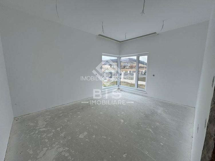 Casă parter – 166 mp construiți – teren 636 mp - 11