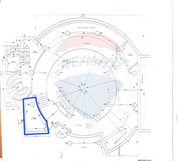 Spațiu 13 mp la etajul 1, str Piata Revolutiei - 4