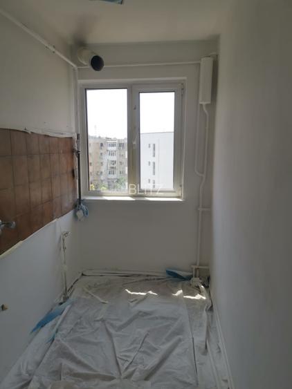 Apartament 2 camere, 40mp, Craiovita Noua - 2