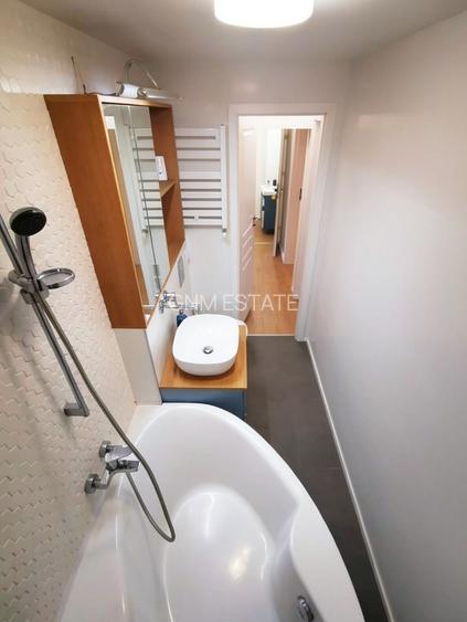 3 Camere et.3/8 Bloc Reabilitat Zona Nerva Traian - 10