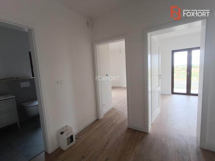 Casa individuala cu 4 camere de vanzare in Mosnita Noua  - 15